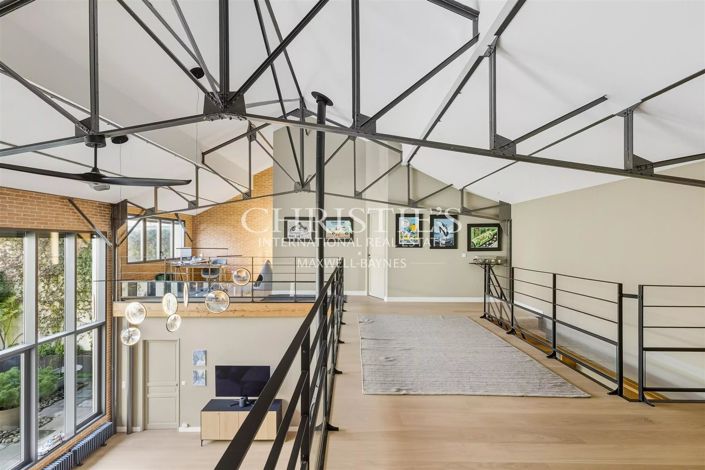 Image No.8-3 Bed House for sale