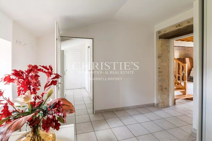 Image No.11-House for sale