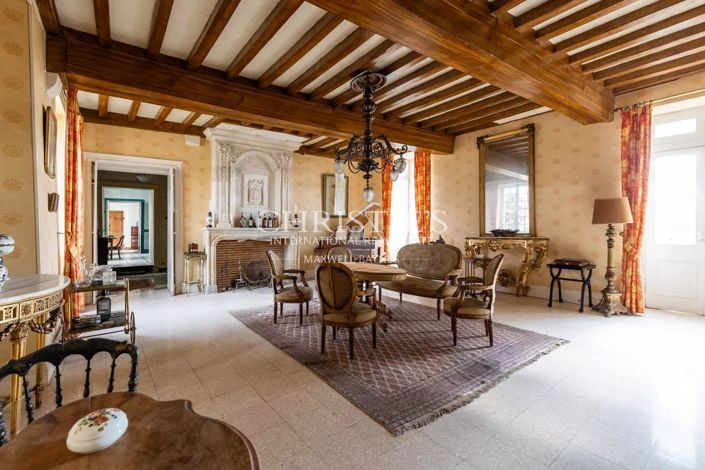 Image No.15-7 Bed House for sale