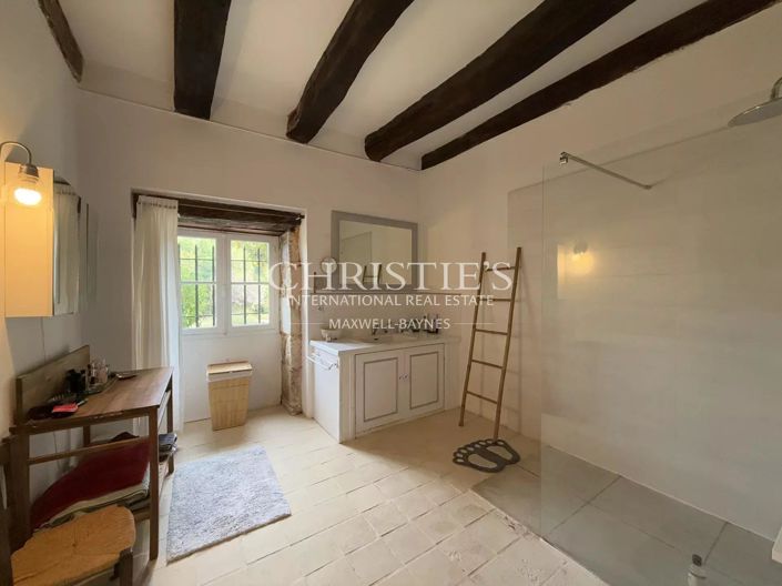 Image No.16-8 Bed House for sale