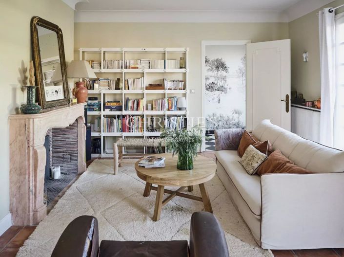 Image No.2-2 Bed House for sale