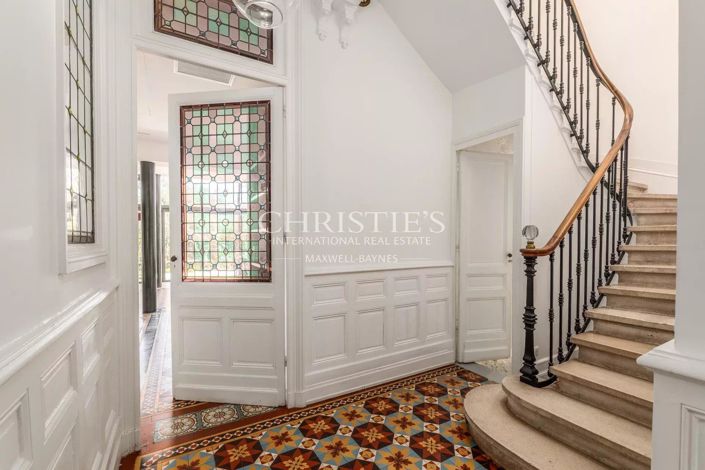 Image No.14-5 Bed House for sale