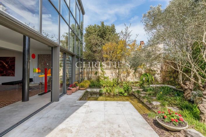 Image No.16-5 Bed House for sale