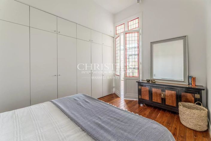 Image No.27-5 Bed House for sale