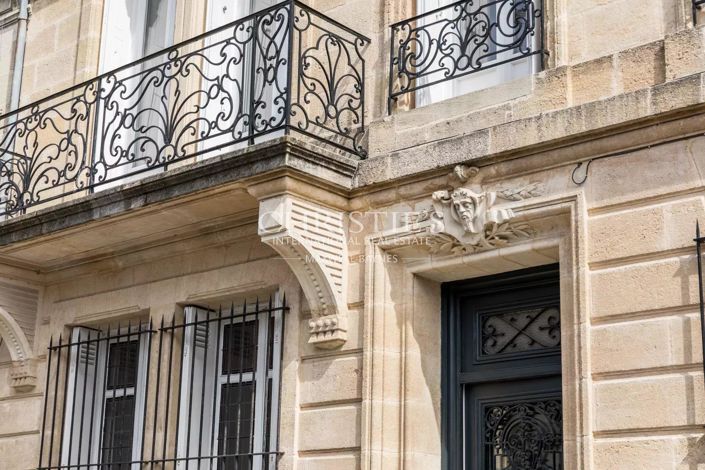 Image No.31-5 Bed House for sale