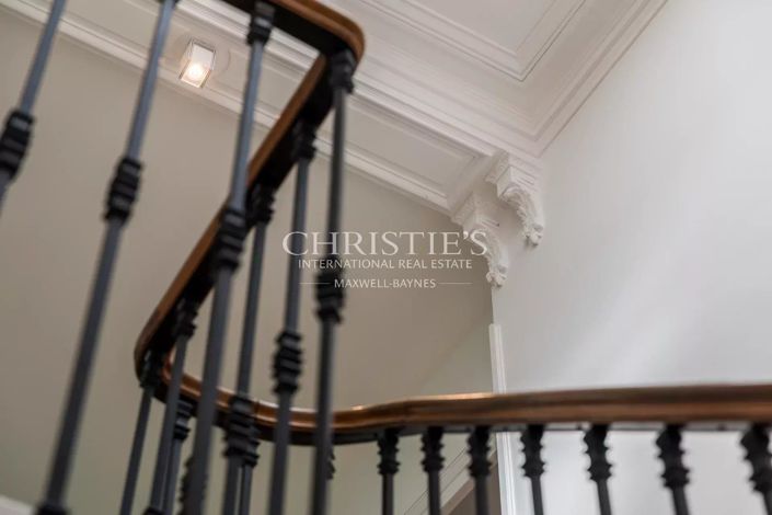 Image No.34-5 Bed House for sale