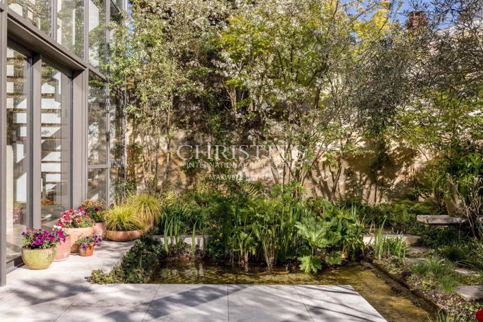 Image No.36-5 Bed House for sale