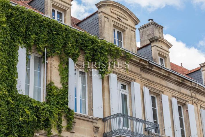 Image No.1-3 Bed House for sale