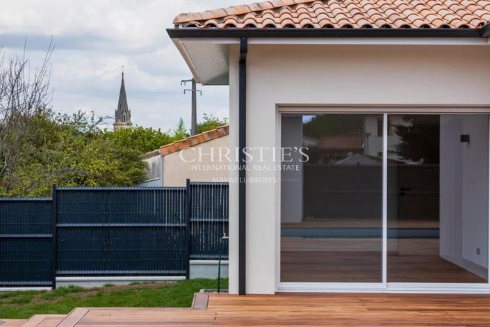 Image No.21-4 Bed House for sale