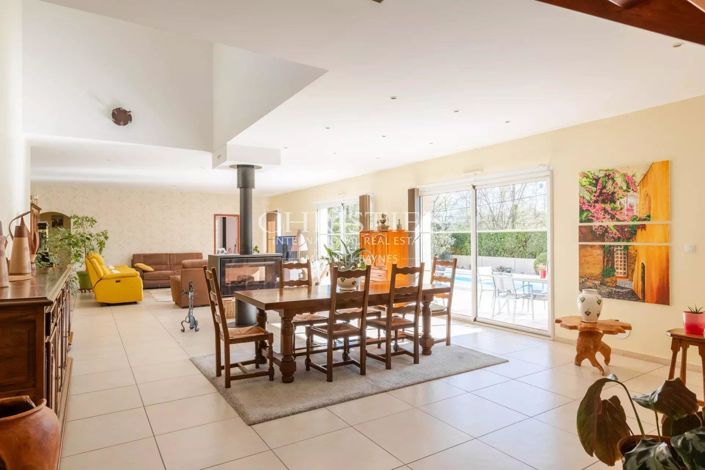 Image No.5-3 Bed House for sale