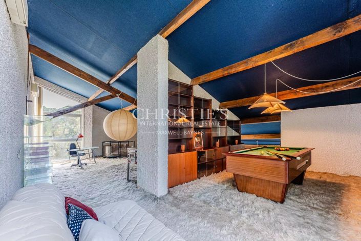 Image No.10-3 Bed House for sale