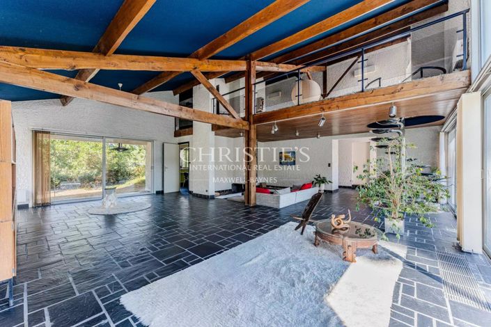 Image No.6-3 Bed House for sale