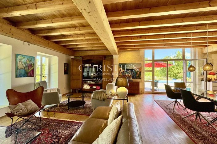 Image No.18-3 Bed House for sale