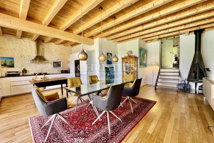 Image No.9-3 Bed House for sale