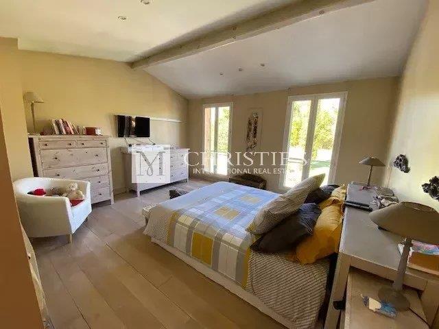 Image No.7-4 Bed House for sale