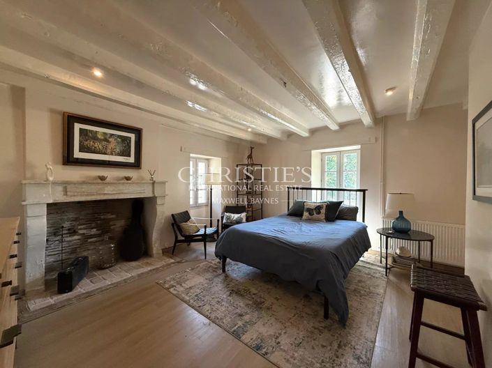 Image No.18-7 Bed House for sale