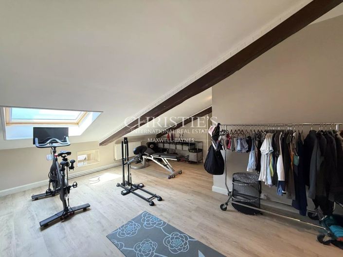 Image No.29-7 Bed House for sale