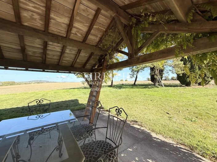 Image No.35-7 Bed House for sale