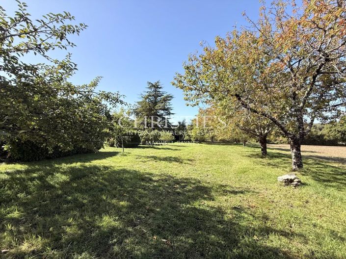 Image No.42-7 Bed House for sale