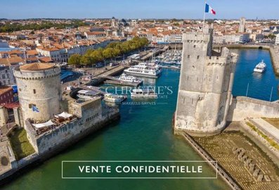 Maison de 12 chambres à vendre à La Rochelle