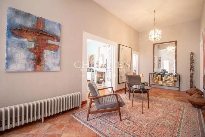 Image No.10-5 Bed House for sale