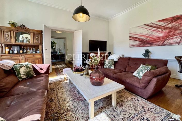 Image No.18-7 Bed House for sale