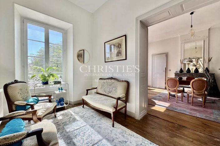 Image No.19-7 Bed House for sale