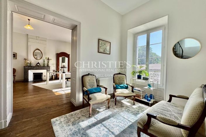 Image No.20-Maison de 7 chambres à vendre à Saintes