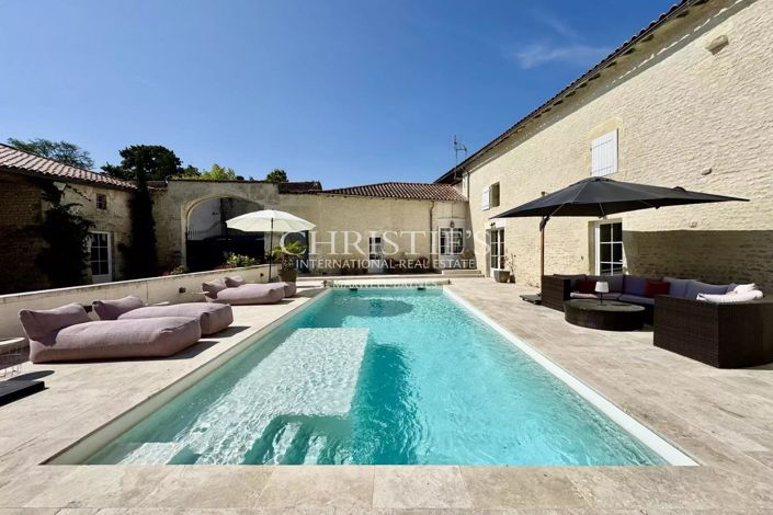 Image No.4-Maison de 7 chambres à vendre à Saintes