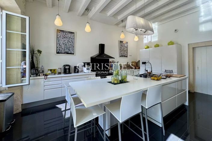 Image No.8-Maison de 7 chambres à vendre à Saintes