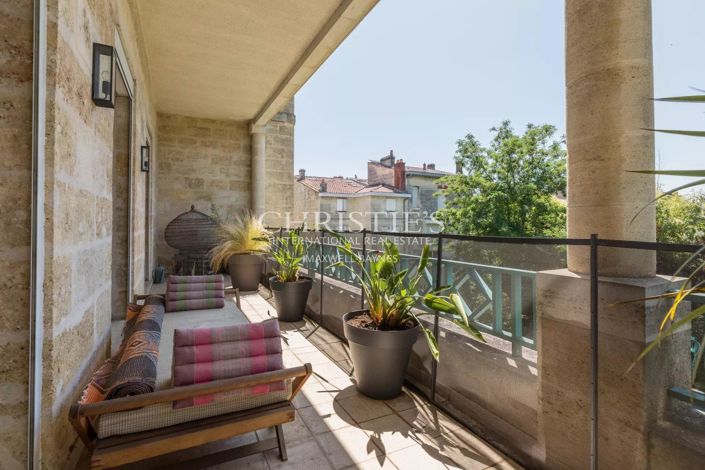 Image No.18-9 Bed House for sale