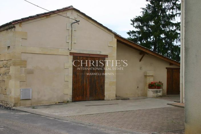 Image No.2-6 Bed House for sale