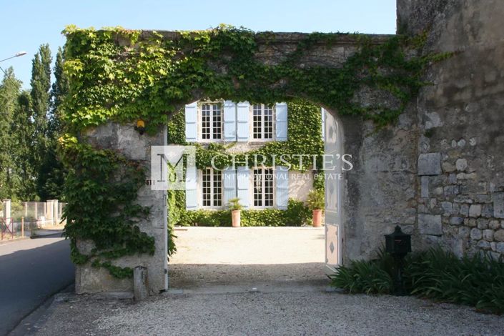 Image No.6-7 Bed House for sale