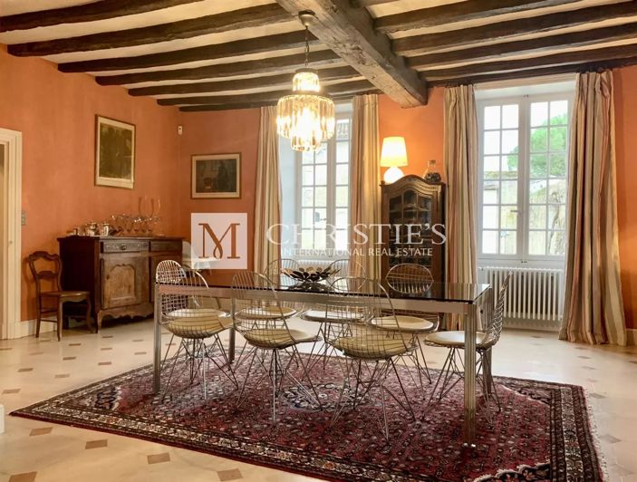 Image No.9-7 Bed House for sale