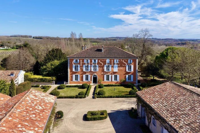 Image No.5-12 Bed House for sale