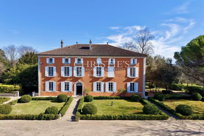 Image No.8-12 Bed House for sale