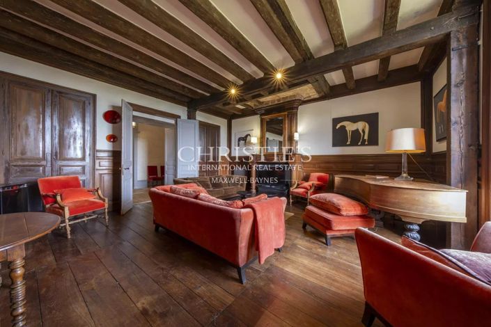 Image No.16-7 Bed House for sale