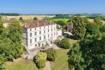 14 Bed House for sale