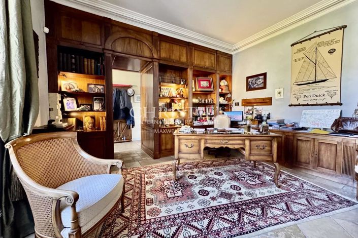 Image No.21-14 Bed House for sale