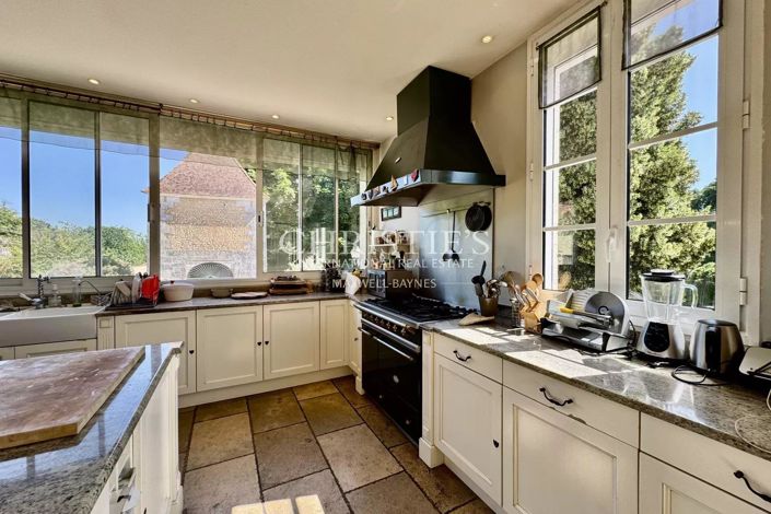 Image No.25-14 Bed House for sale