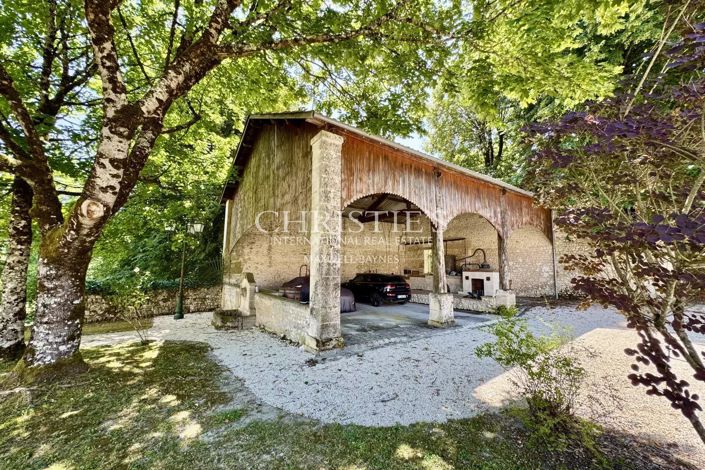 Image No.44-14 Bed House for sale