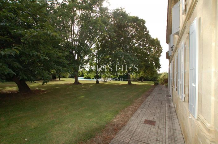 Image No.20-4 Bed House for sale