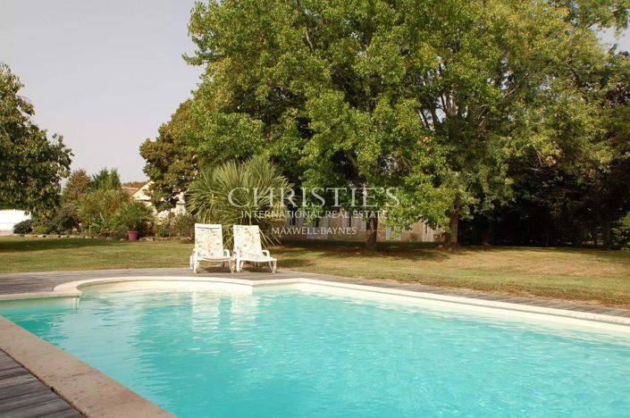 Image No.3-4 Bed House for sale