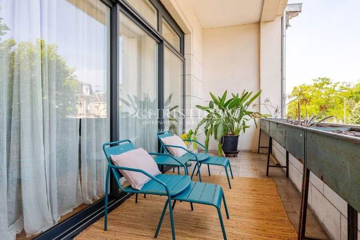 Image No.11-6 Bed House for sale