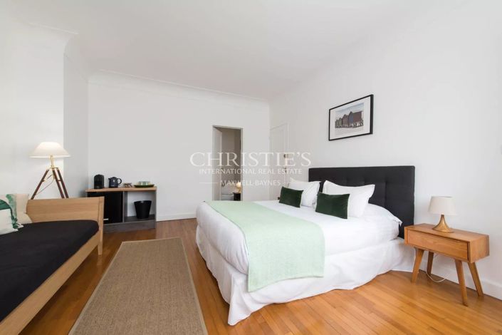 Image No.4-6 Bed House for sale