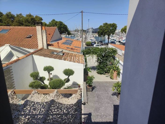 Image No.10-4 Bed House for sale