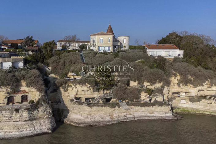 Image No.24-4 Bed Apartment for sale