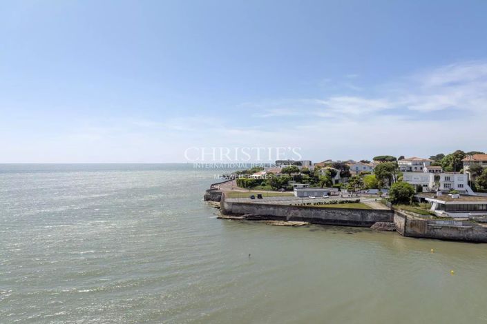 Image No.6-4 Bed Apartment for sale