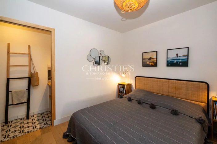 Image No.11-4 Bed House for sale