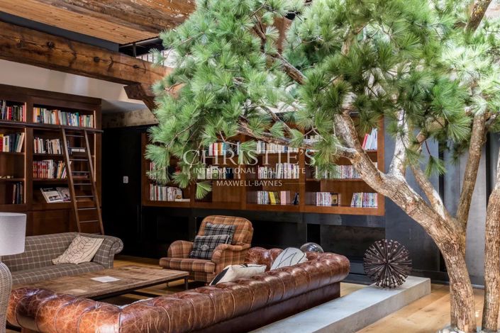 Image No.10-6 Bed Apartment for sale